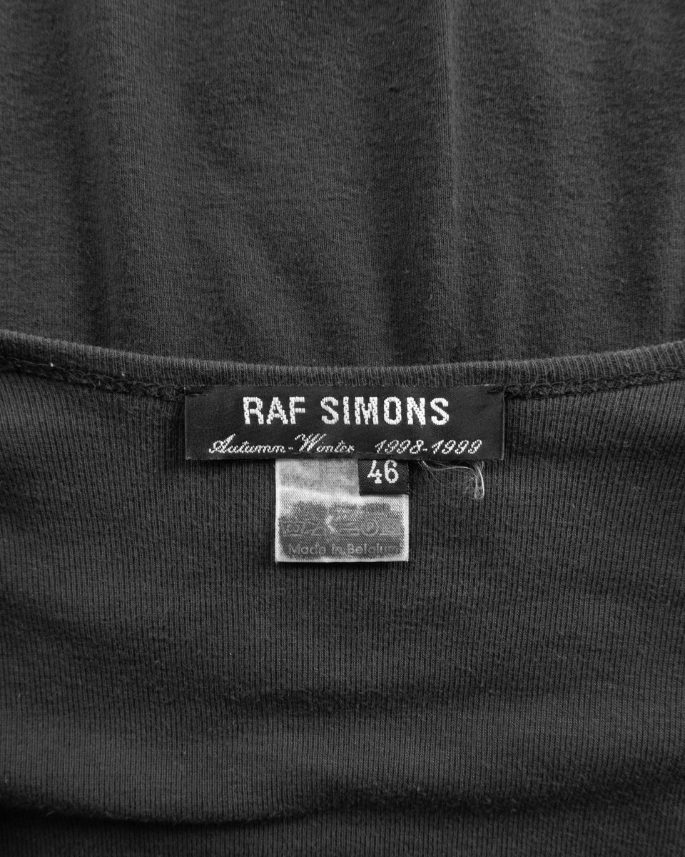 RAF SIMONS カットソー　1998-1999 A/W Raf Simons 1999 'Kinetic Youth' Badge Curved Hem T-Shirt