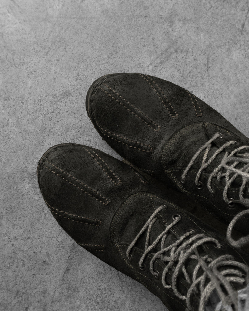 A1923 Duck Boots