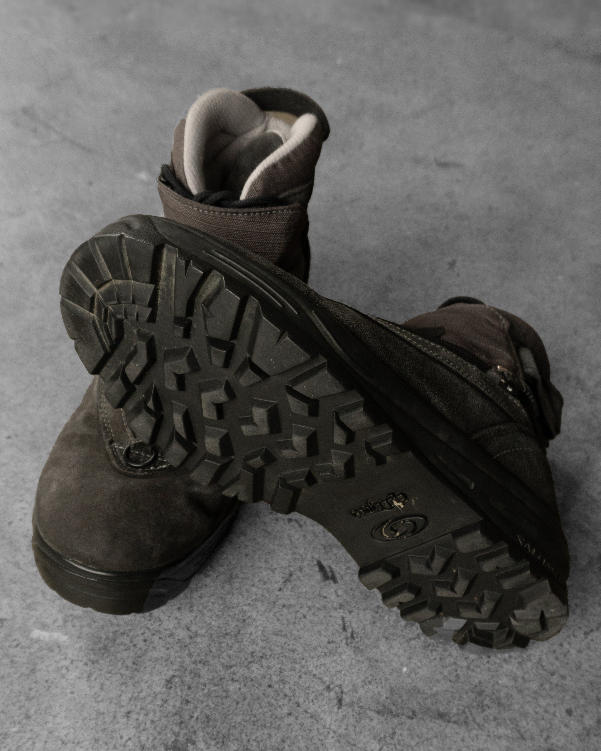 Salomon Adventure 7 – UNSOUND RAGS