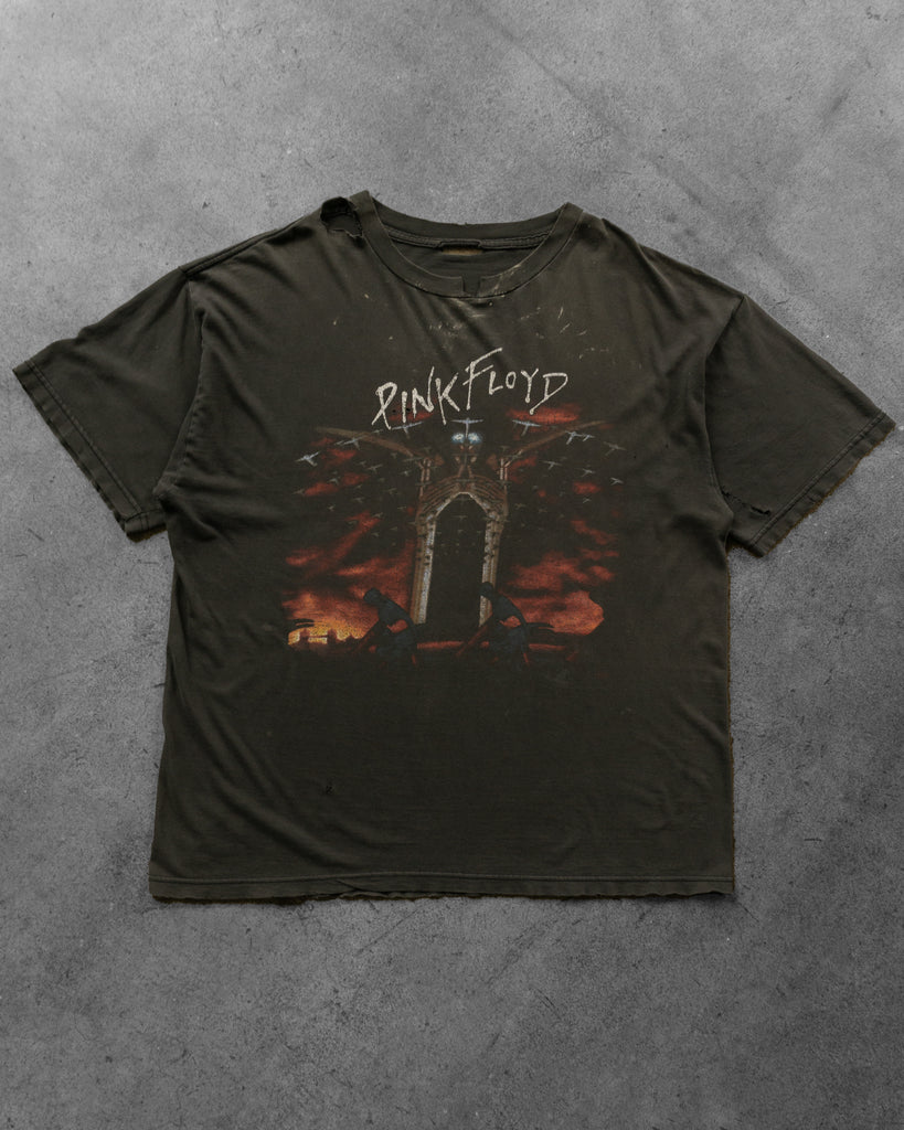  Distressed Pink Floyd Tee front photo