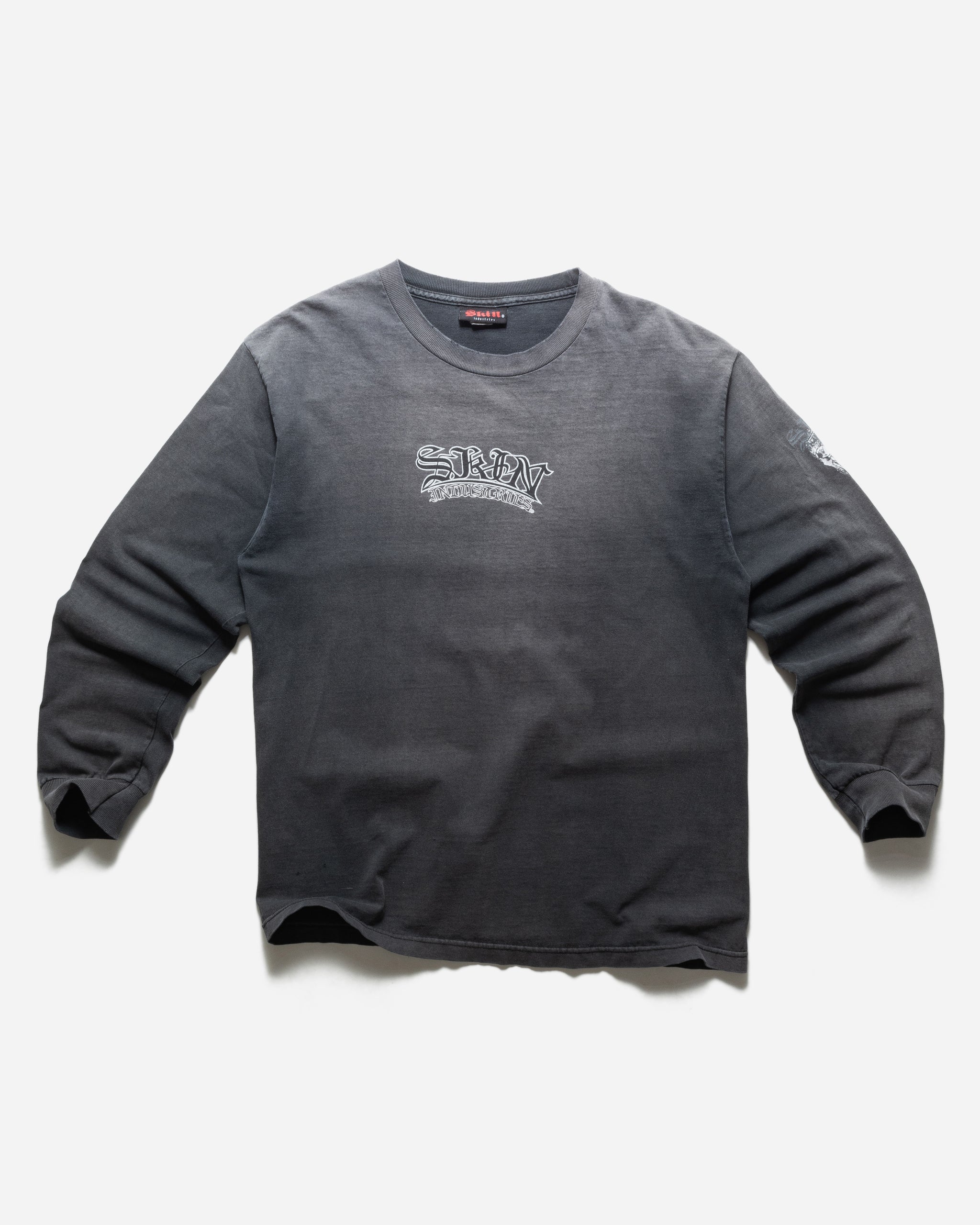 VINTAGE 2000S SKIN INDUSTRIES SUN FADED BLACK LONGSLEEVE TEE