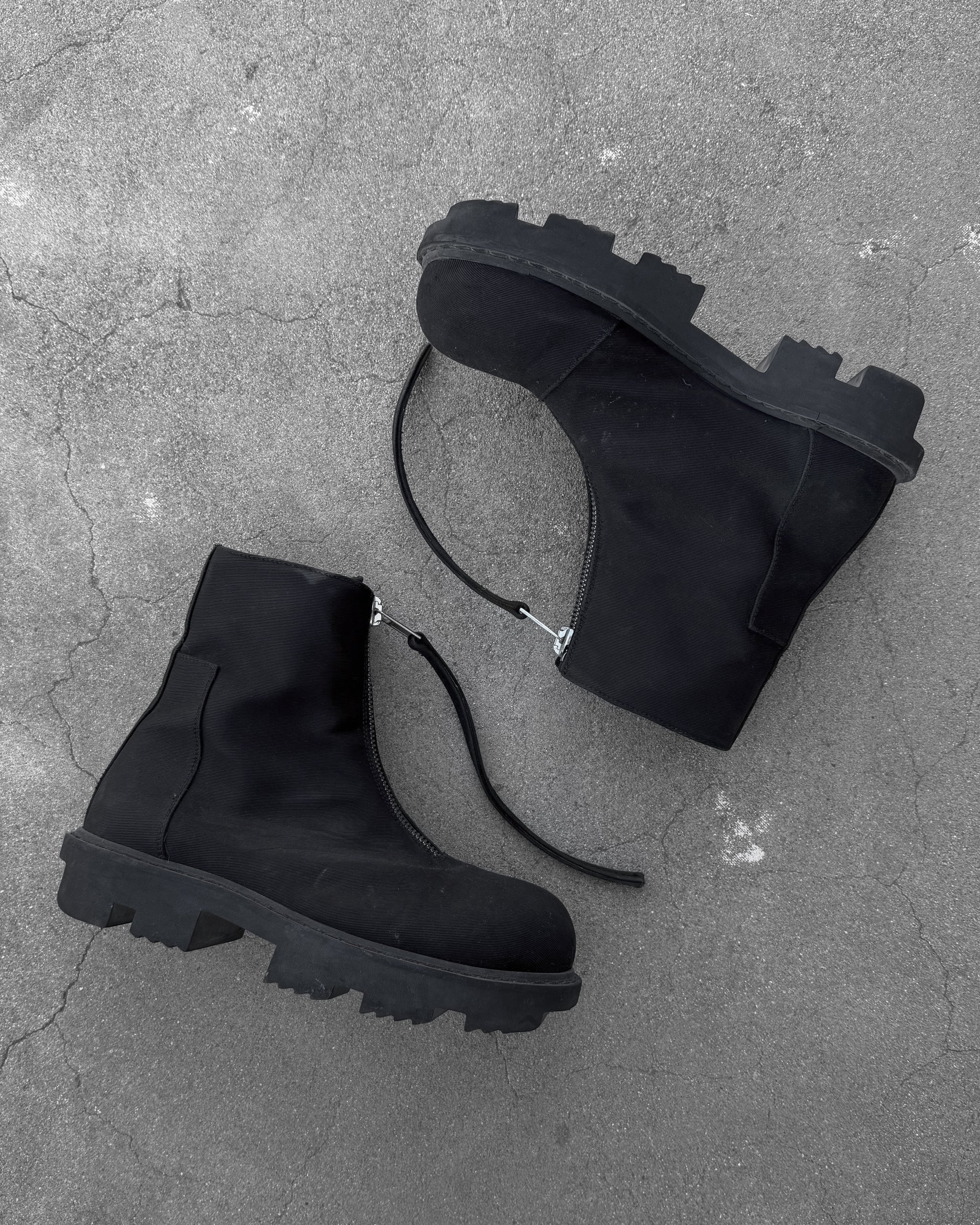 RICK OWENS DRKSHDW MEGATOOTH FRONT ZIPPER BOOTS – UNSOUND RAGS