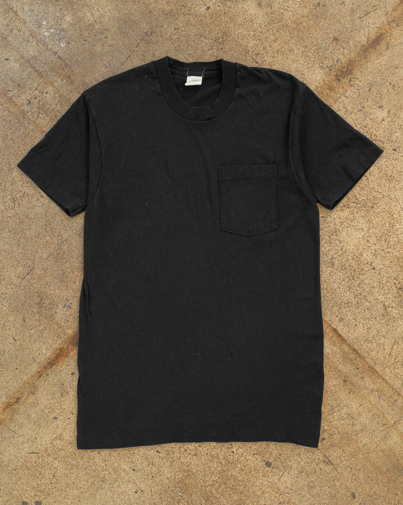 Single Stitched Black Blank Pocket Tee - 1990s front photoSingle Stitched Black Blank Pocket Tee - 1990s front photo