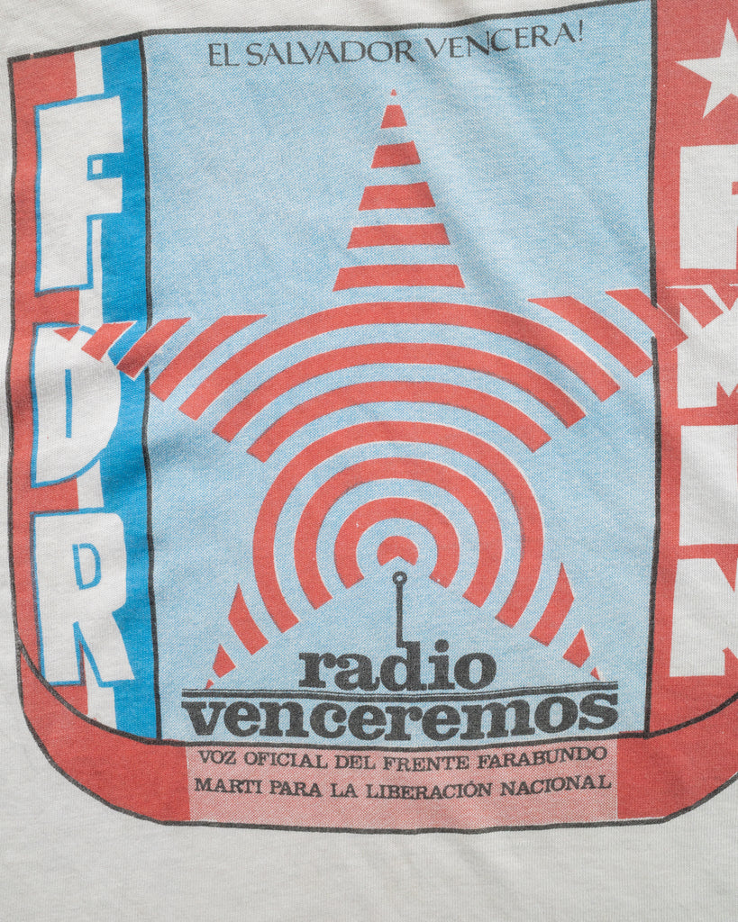Single Stitched "El Salvador Venecera!" Ringer Tee - 1980s - detail