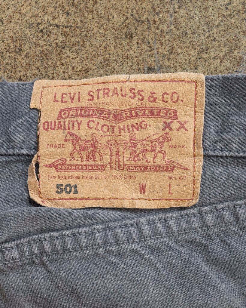 Levi's 501 Faded Blue Jeans - 1990s tag photo