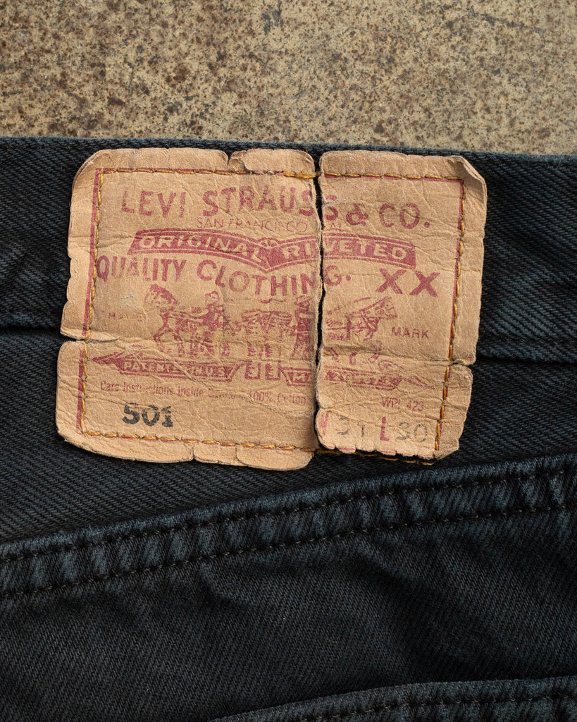 Levi's 501 Faded Black Jeans - 1990s DETAIL PHOTO