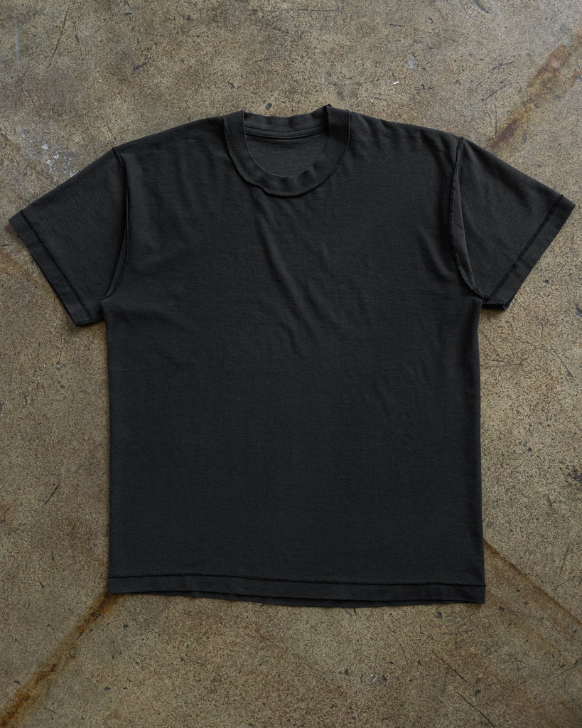 Single Stitched Black Blank Inside-Out Tee - 1990s FRONT PHOTO