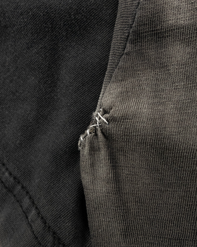 Sun Faded Black Blank Tee - 1990s - detailSun Faded Black Blank Tee - 1990s - detail