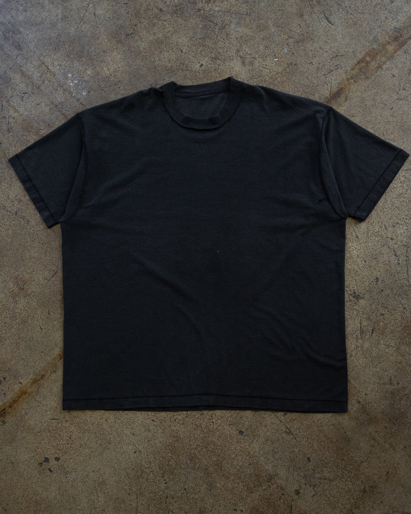 Single Stitched Faded Black Inside-Out Tee - 1990s FRONT PHOTO