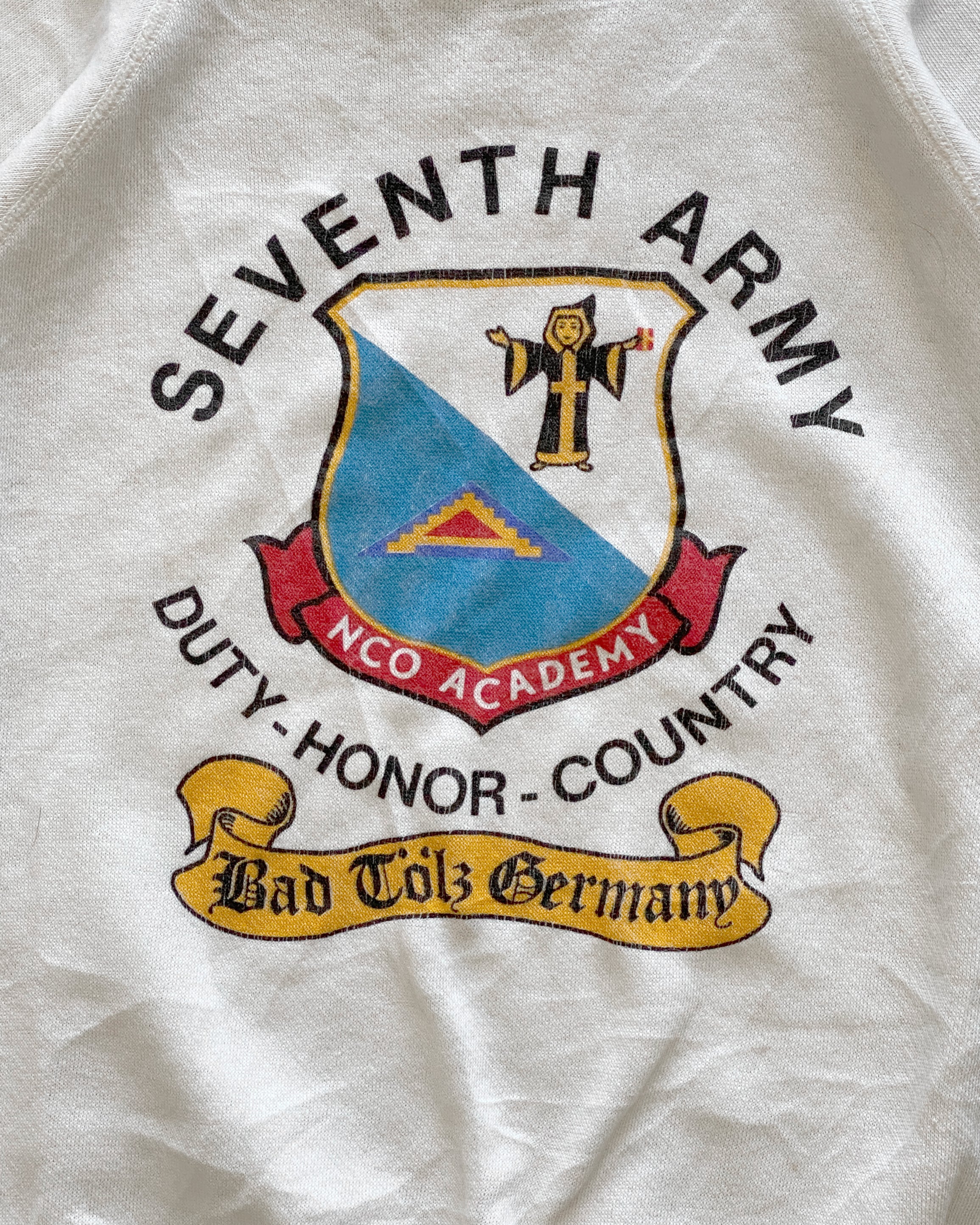 Seventh Army NCO Academy Raglan Cropped Crewneck Sweatshirt 1980s seventh-army-nco-academy-raglan-cropped-crewneck-sweatshirt-1980s