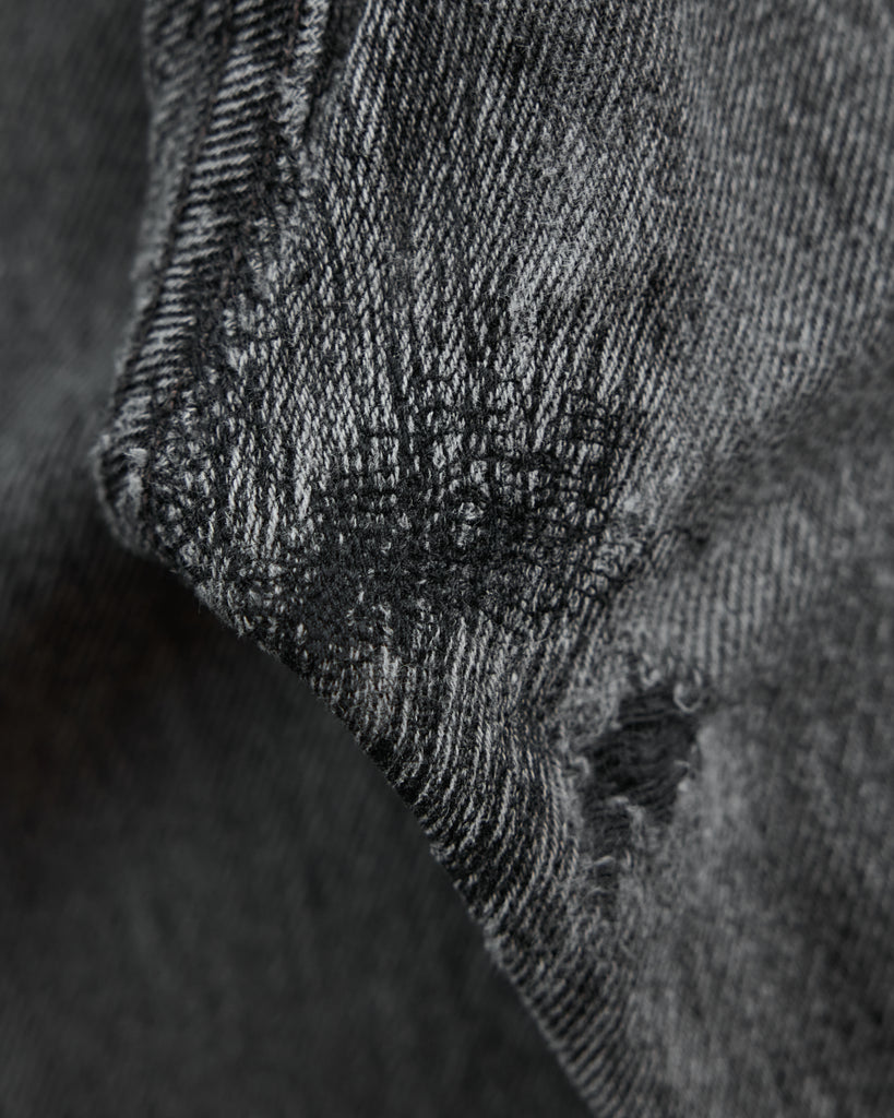 Levi's 501 Faded Ash Black Released Hem Jeans - 1990s - detail