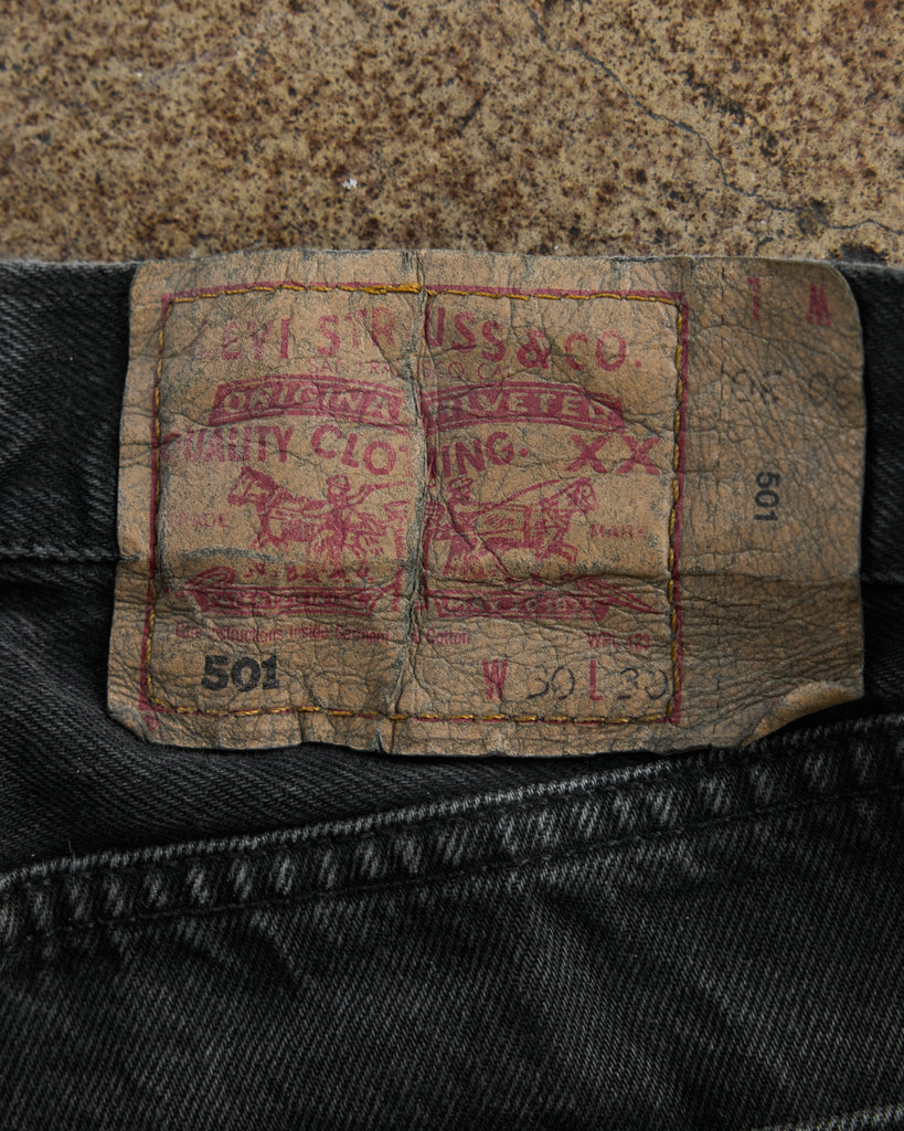 Levi's 501 Faded Black Released Hem Jeans - 1990s - detail