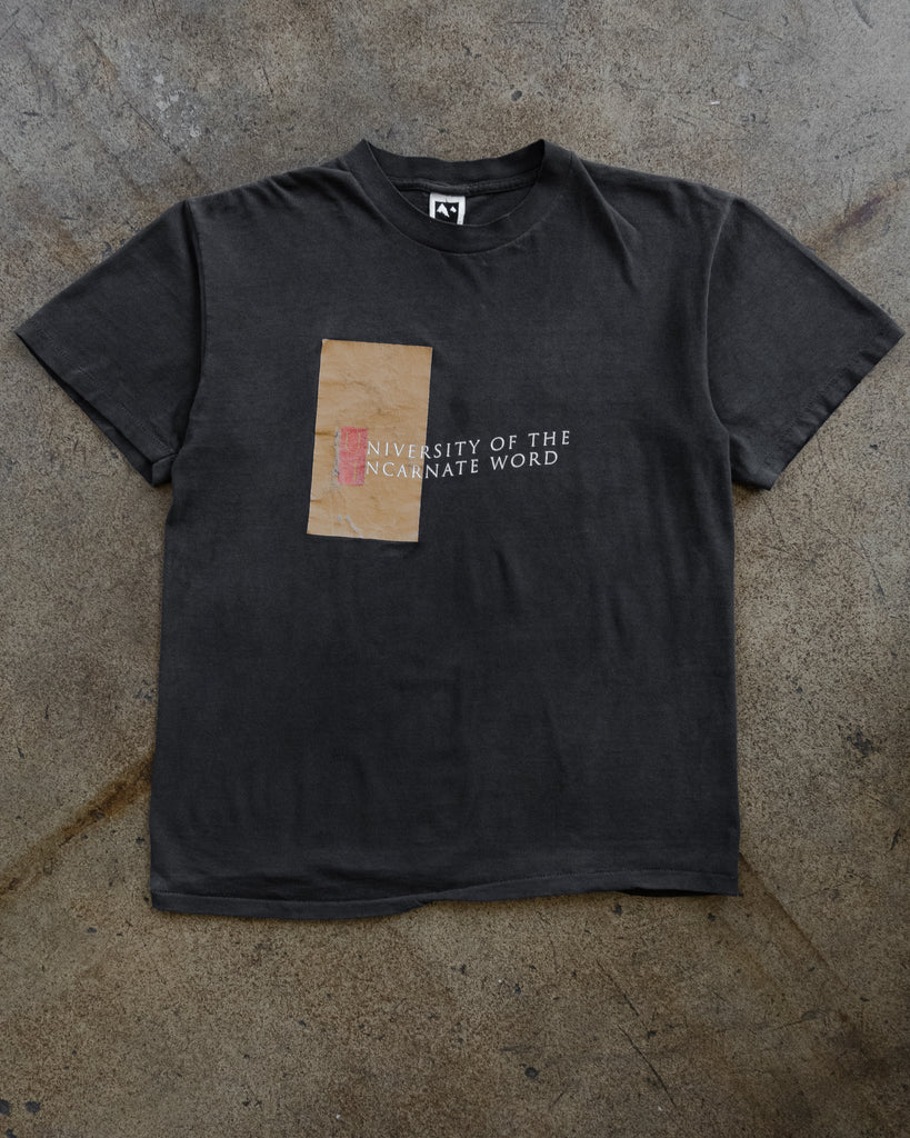 Single Stitched "University Of The Incarnate Word" Tee - 1990s FRONT PHOTO