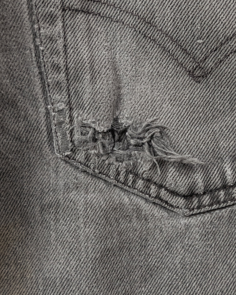 Levi's 501 Faded Grey Distressed Jeans - 1990s - detail
