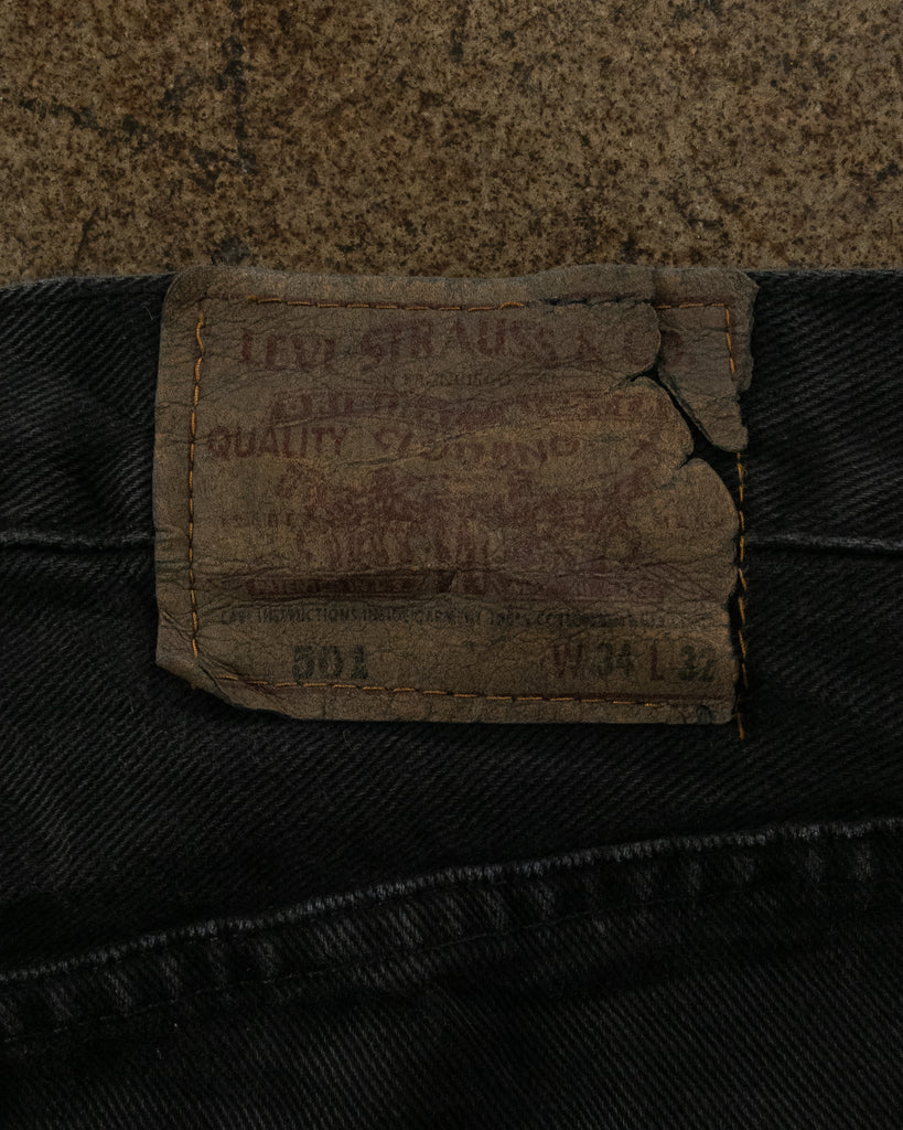 Levi's 501 Faded Black Patched Jeans - 1990s DETAIL PHOTO