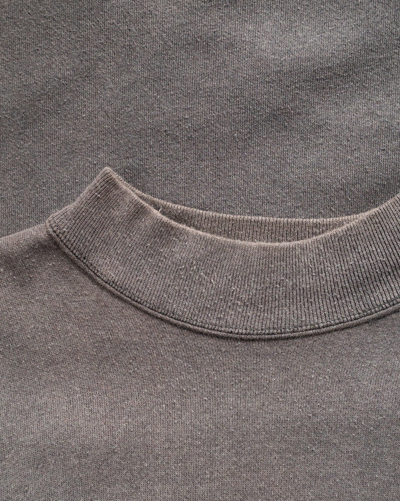 Sun Faded Grey Crewneck Sweatshirt - 1990s DETAIL PHOTO NECK OF SWEATSHIRT