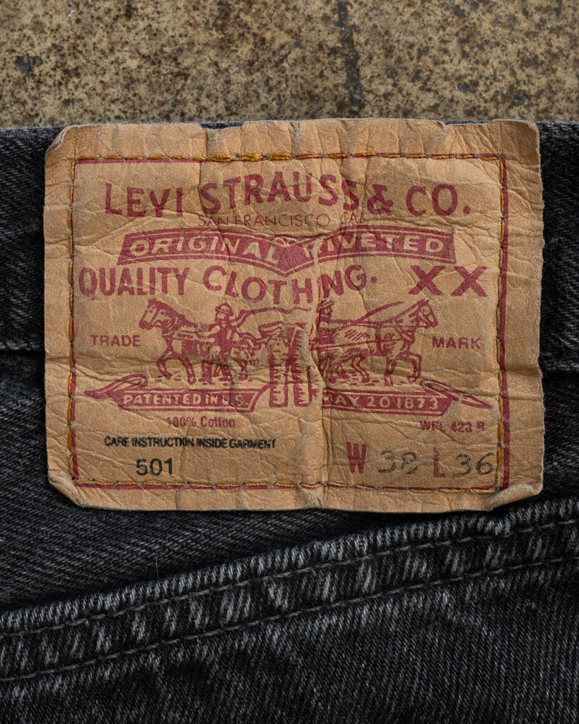 Levi's 501 Faded Black Painted Jeans - 1990s DETAIL PHOTO