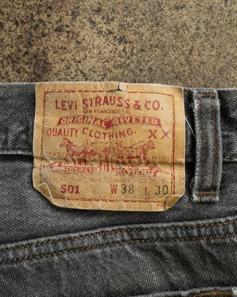 Levi's 501 Faded Grey Repaired Jeans - 1990s DETAIL PHOTO
