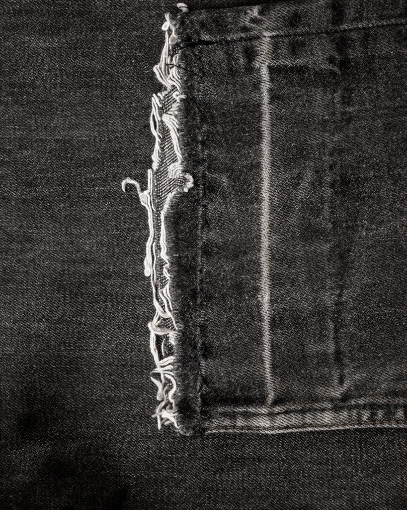 Levi's 501 Faded Black Released Hem Jeans - 1990s PHOTO OF RELEASED HEM
