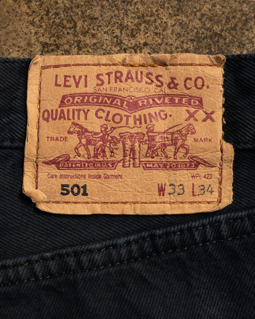 Levi's 501 Faded Blue Black Released Hem Jeans - 1990s - detail